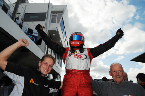 Michel Florie wint race en kampioenschap